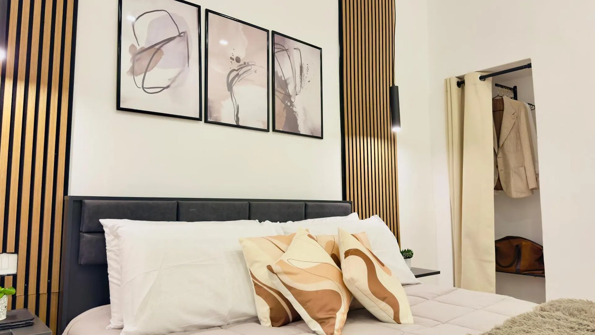 Nova Plebiscito Apartment Naples Italy